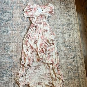 NWT Off the Shoulder Hi-Lo Dress